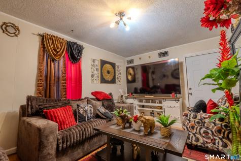 82 Greenwood Street Naugatuck CT 06770