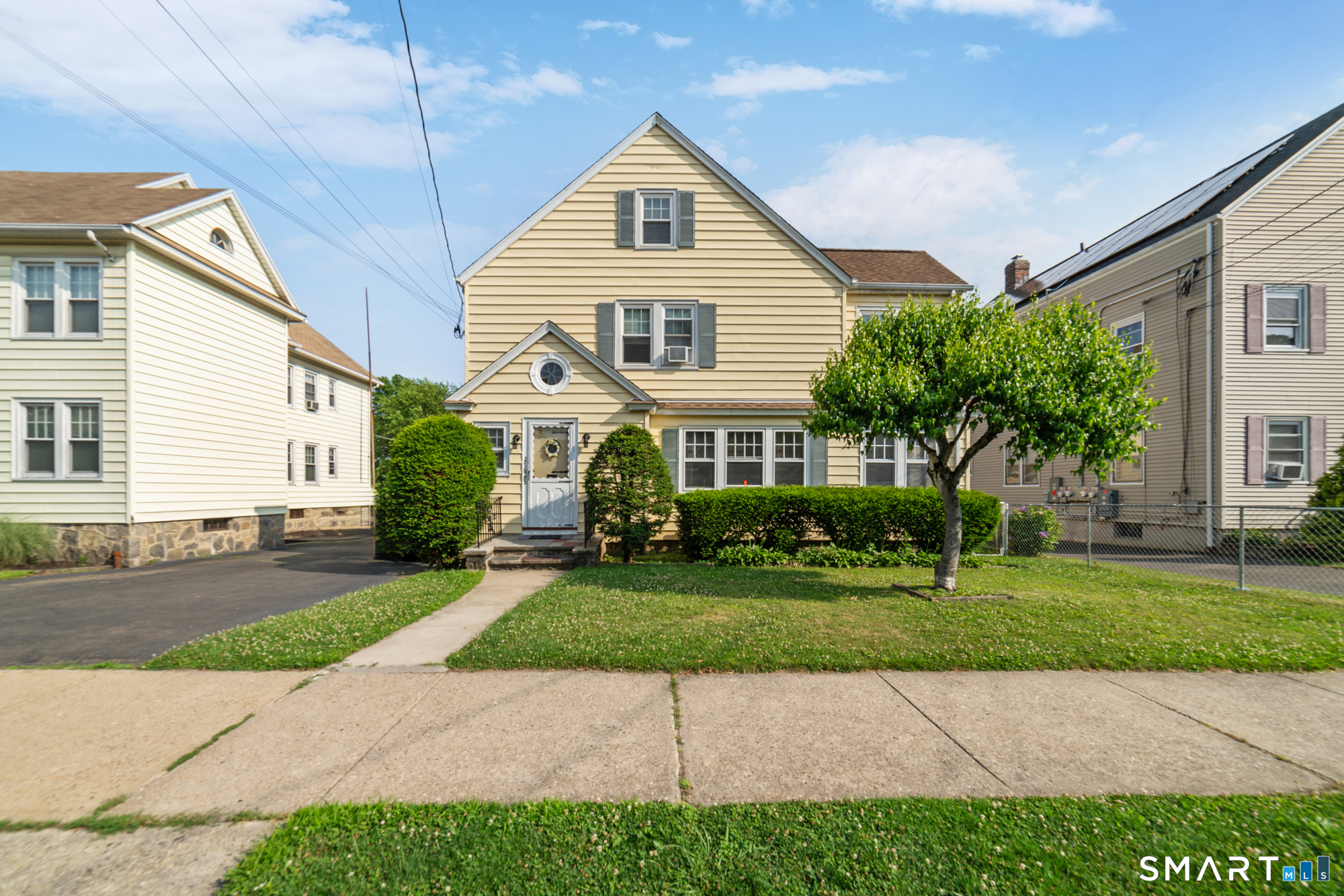 283 Salem Street Bridgeport CT 06606