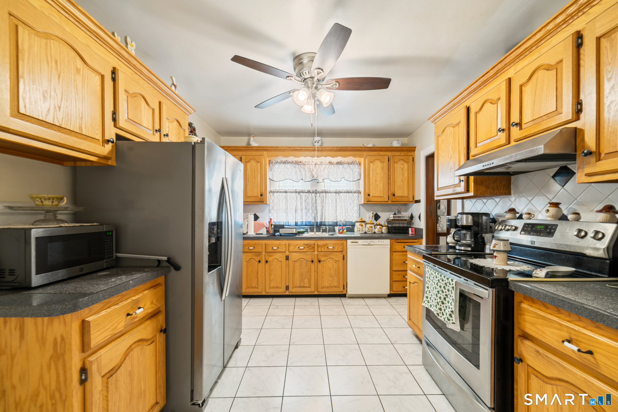 283 Salem Street Bridgeport CT 06606