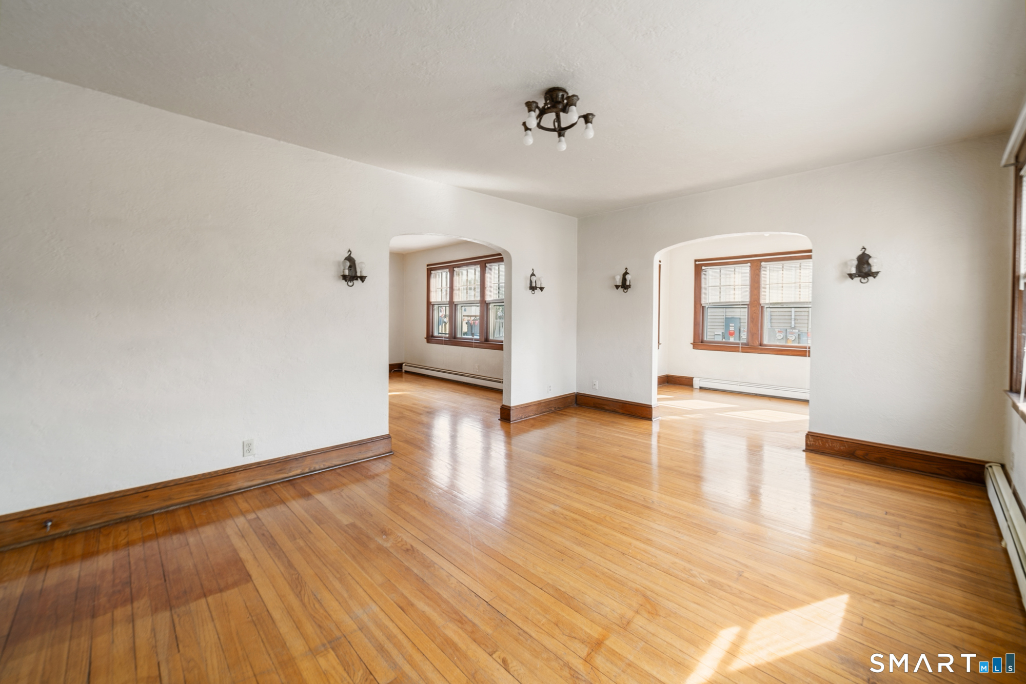 283 Salem Street Bridgeport CT 06606