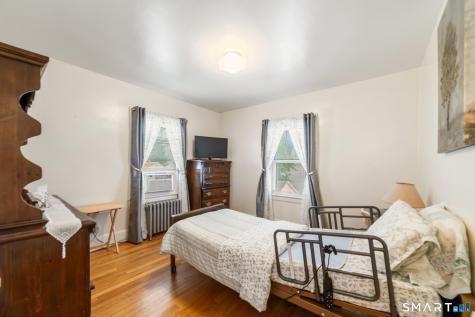 283 Salem Street Bridgeport CT 06606