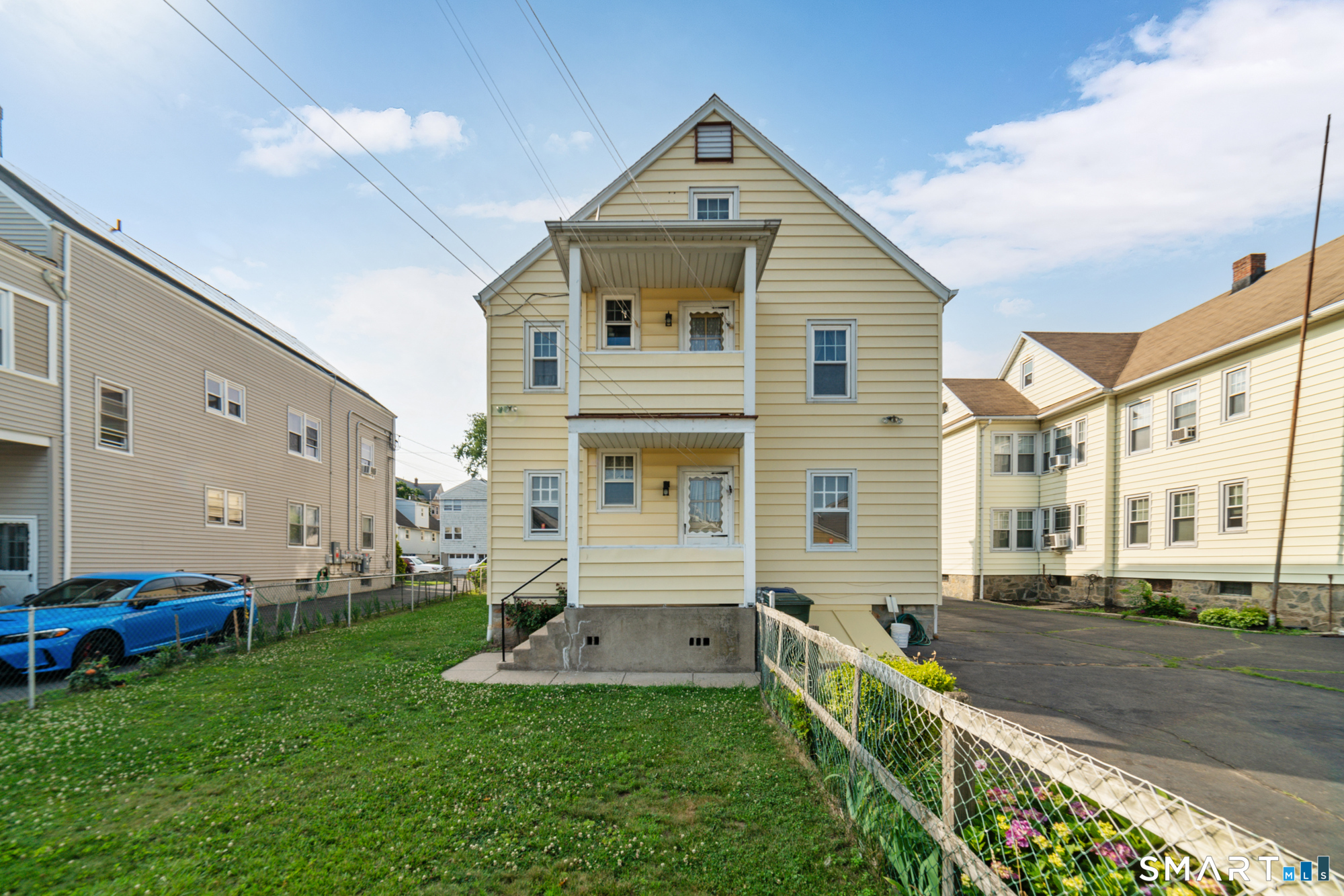 283 Salem Street Bridgeport CT 06606