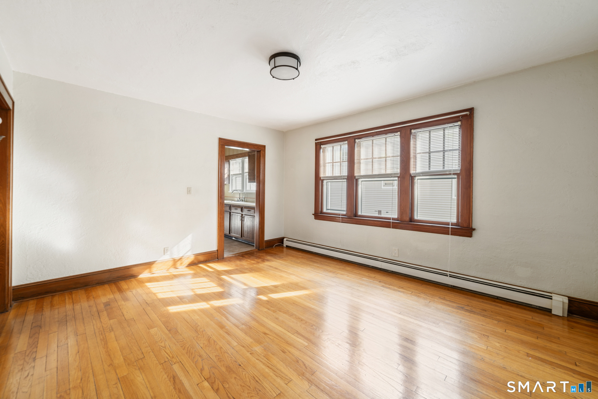283 Salem Street Bridgeport CT 06606
