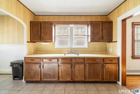 283 Salem Street Bridgeport CT 06606