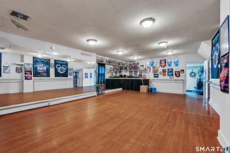 128 Church Street Hamden CT 06514