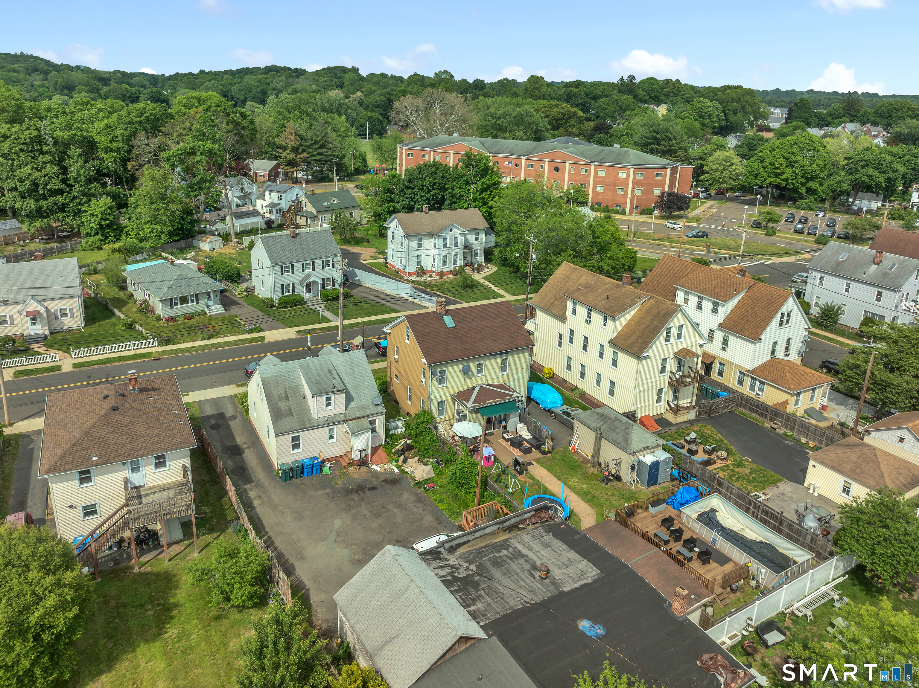 128 Church Street Hamden CT 06514