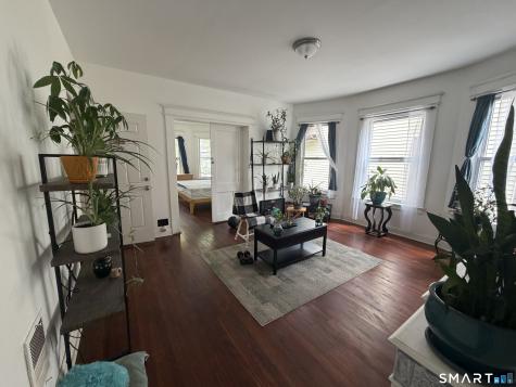 1211 Park Avenue Bridgeport CT 06604