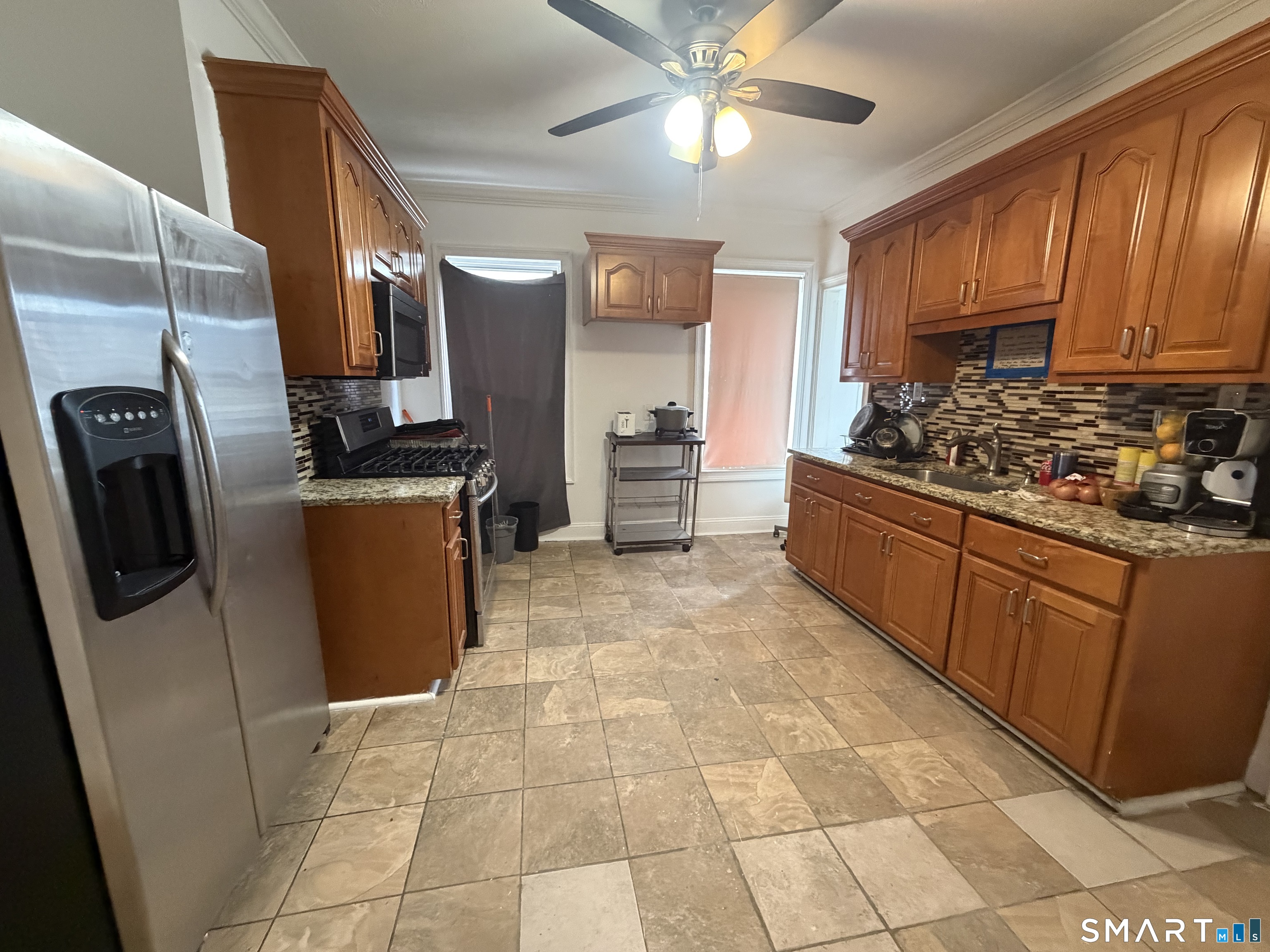 1211 Park Avenue Bridgeport CT 06604