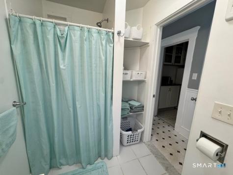 86 Hinman Street West Haven CT 06516