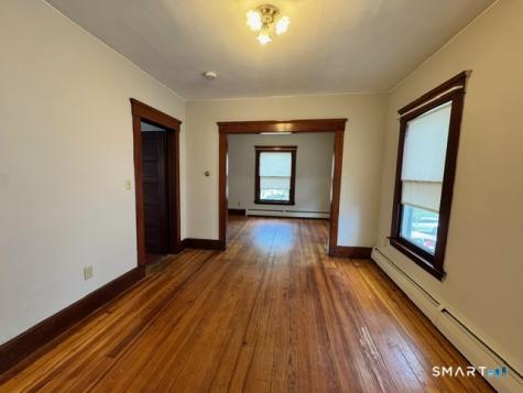 86 Hinman Street West Haven CT 06516