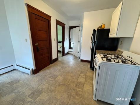 86 Hinman Street West Haven CT 06516