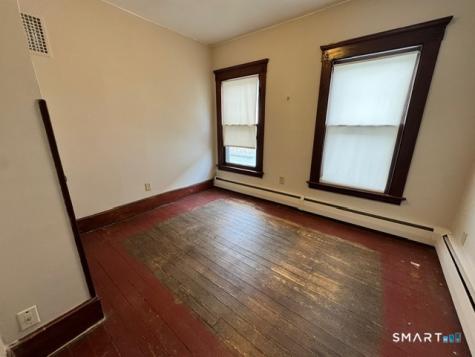 86 Hinman Street West Haven CT 06516