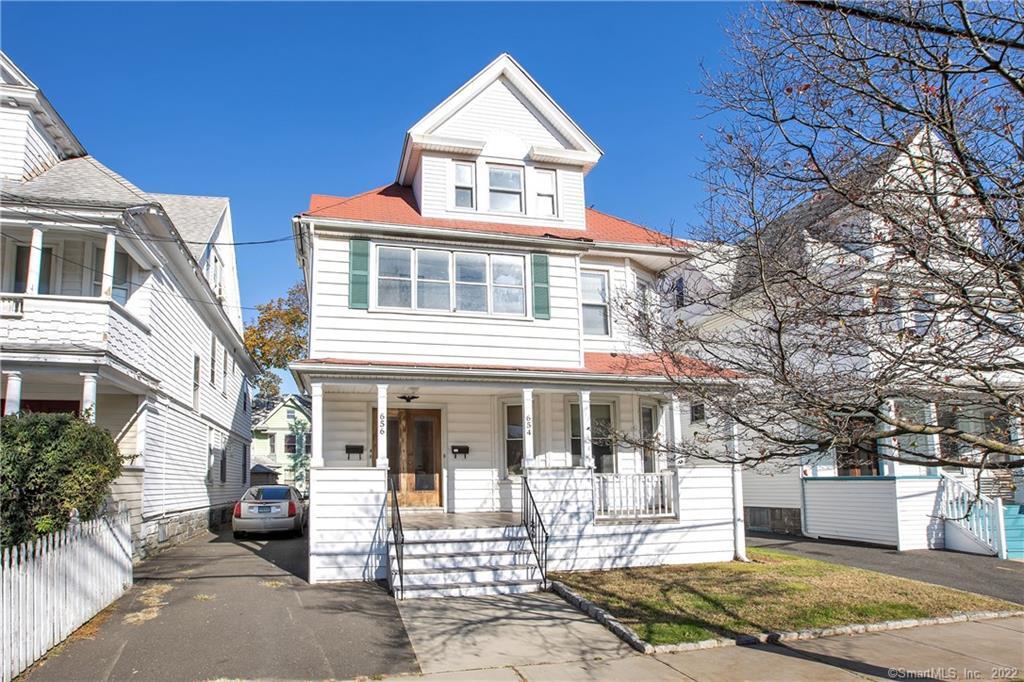 654 Laurel Avenue Bridgeport CT 06605