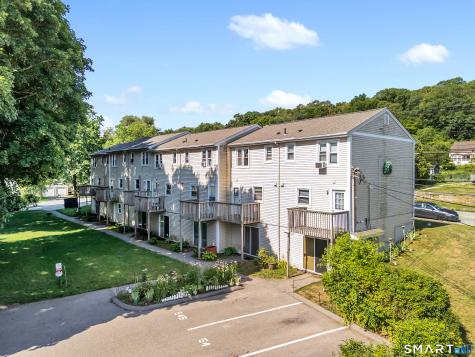 531-545 Boswell Avenue Norwich CT 06360