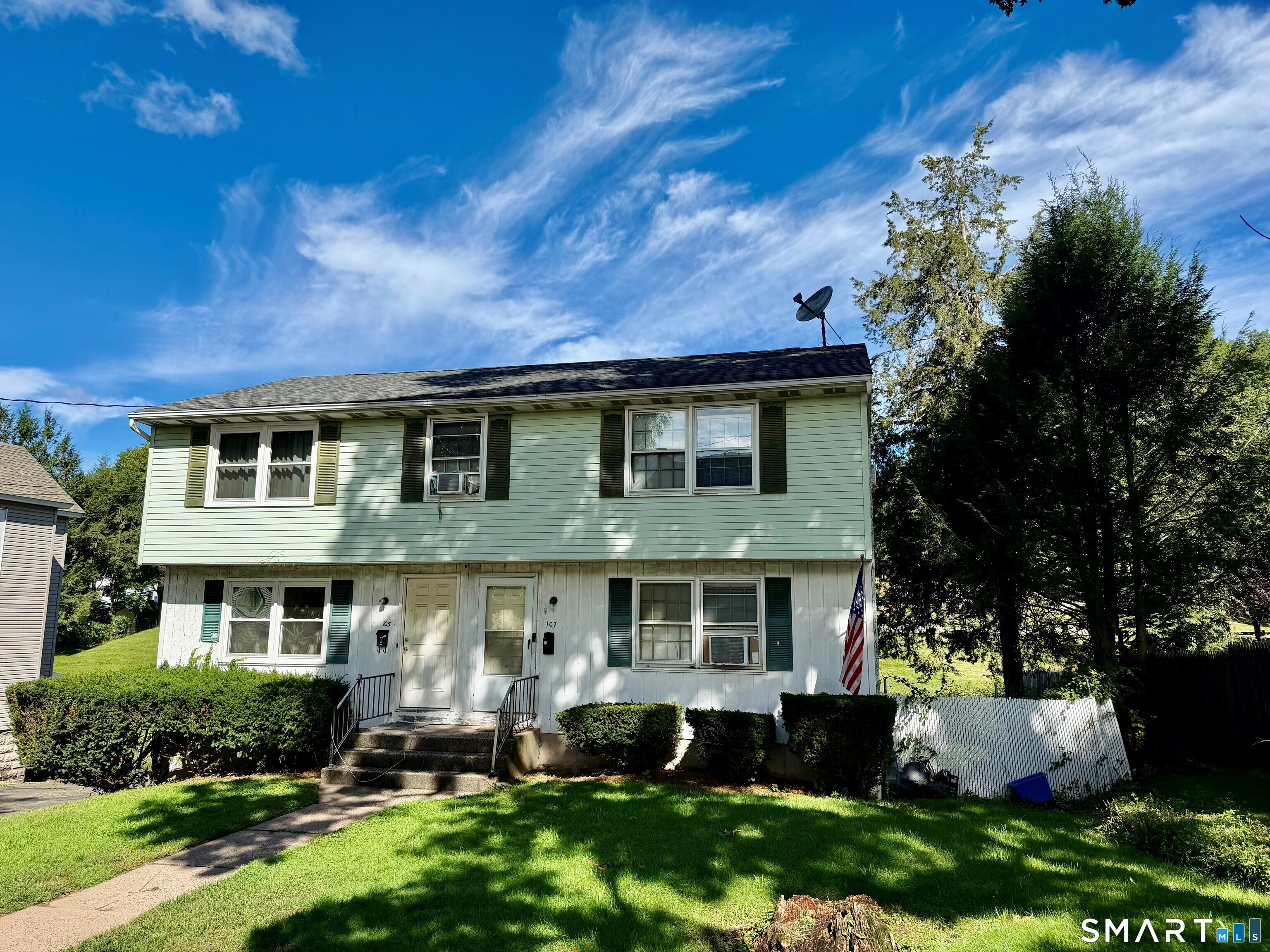105 Florence Street Manchester CT 06040