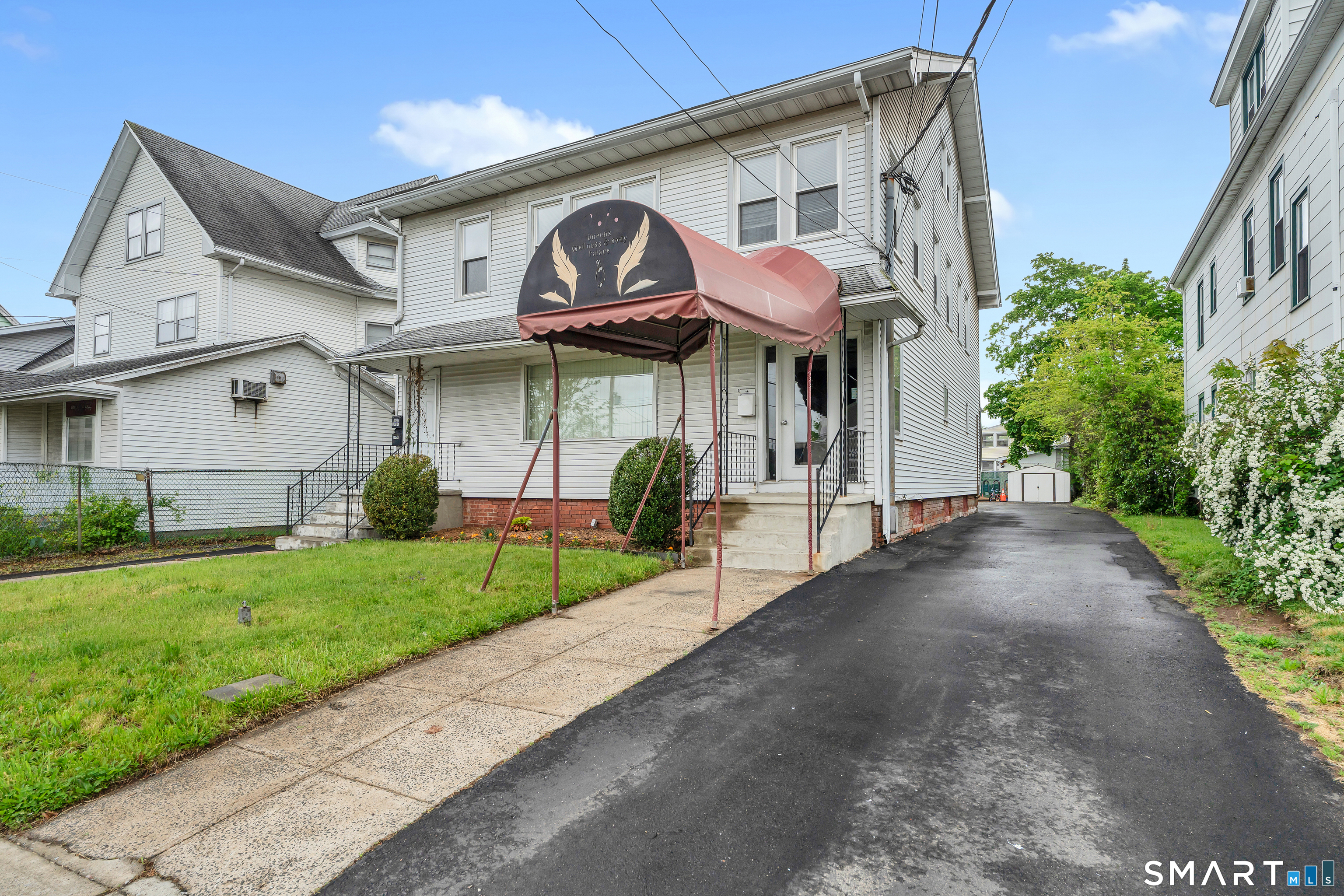 1428 Dixwell Avenue Hamden CT 06514