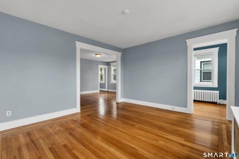 1428 Dixwell Avenue Hamden CT 06514
