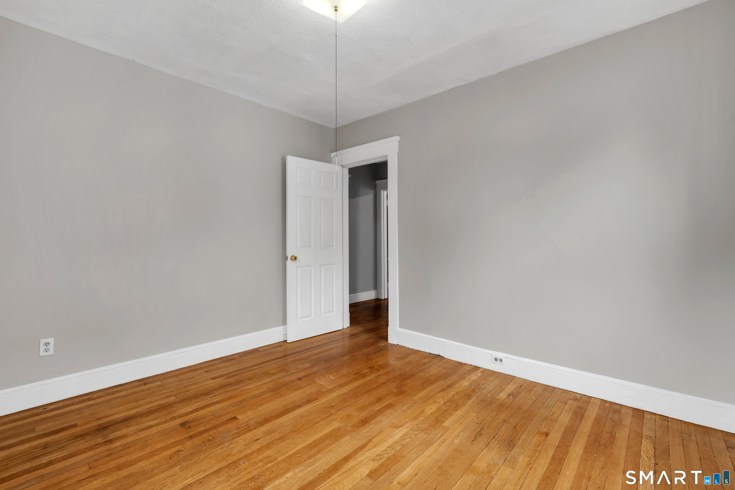 1428 Dixwell Avenue Hamden CT 06514