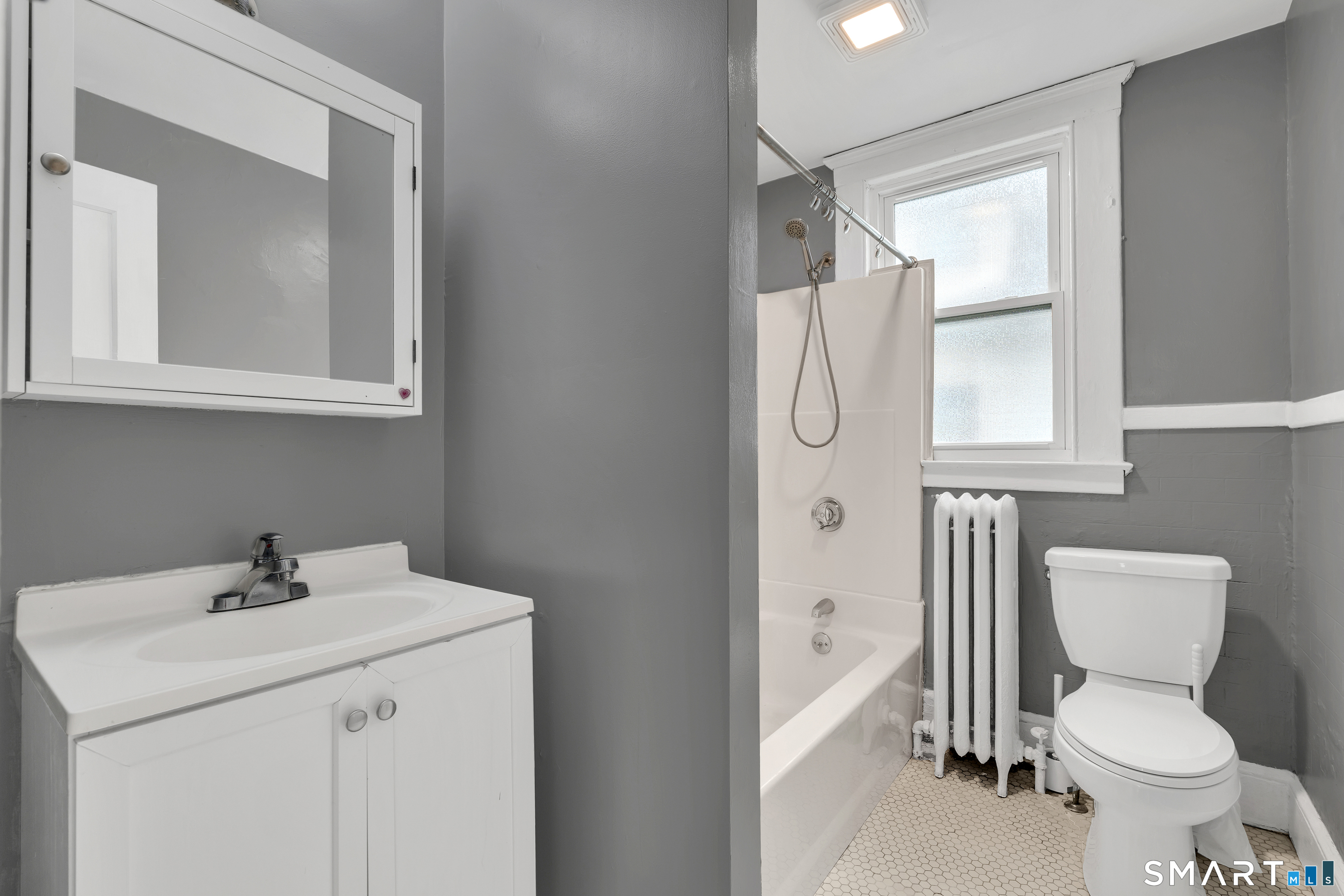 1428 Dixwell Avenue Hamden CT 06514