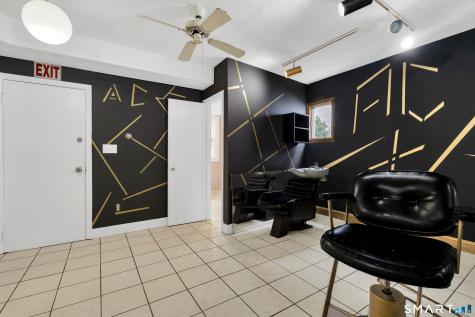 1428 Dixwell Avenue Hamden CT 06514