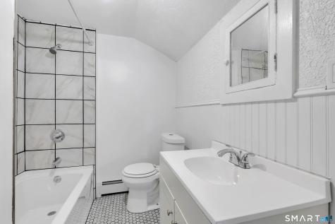 1428 Dixwell Avenue Hamden CT 06514