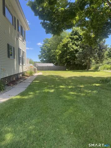 43-45 High Street Clinton CT 06413