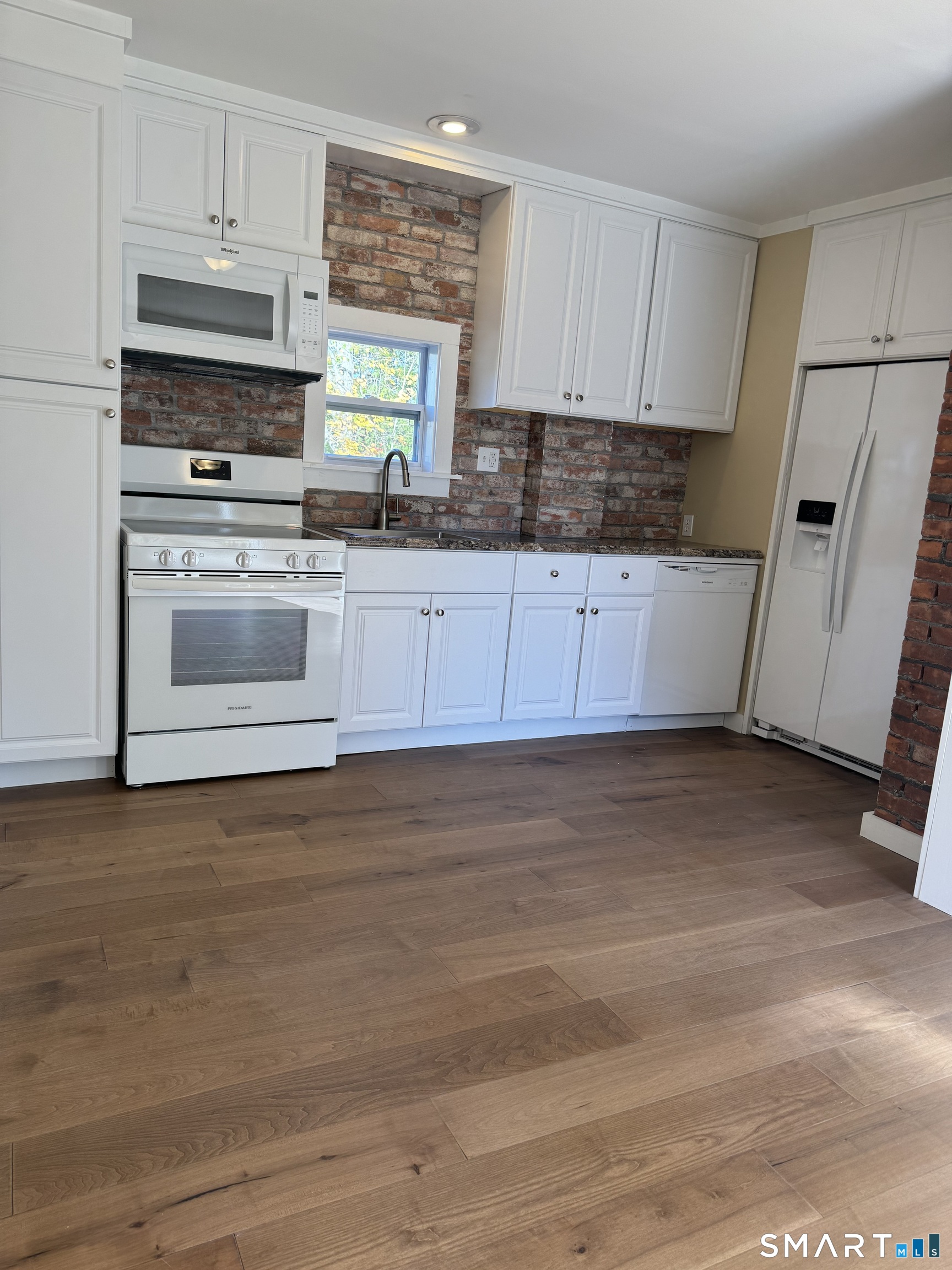 43-45 High Street Clinton CT 06413