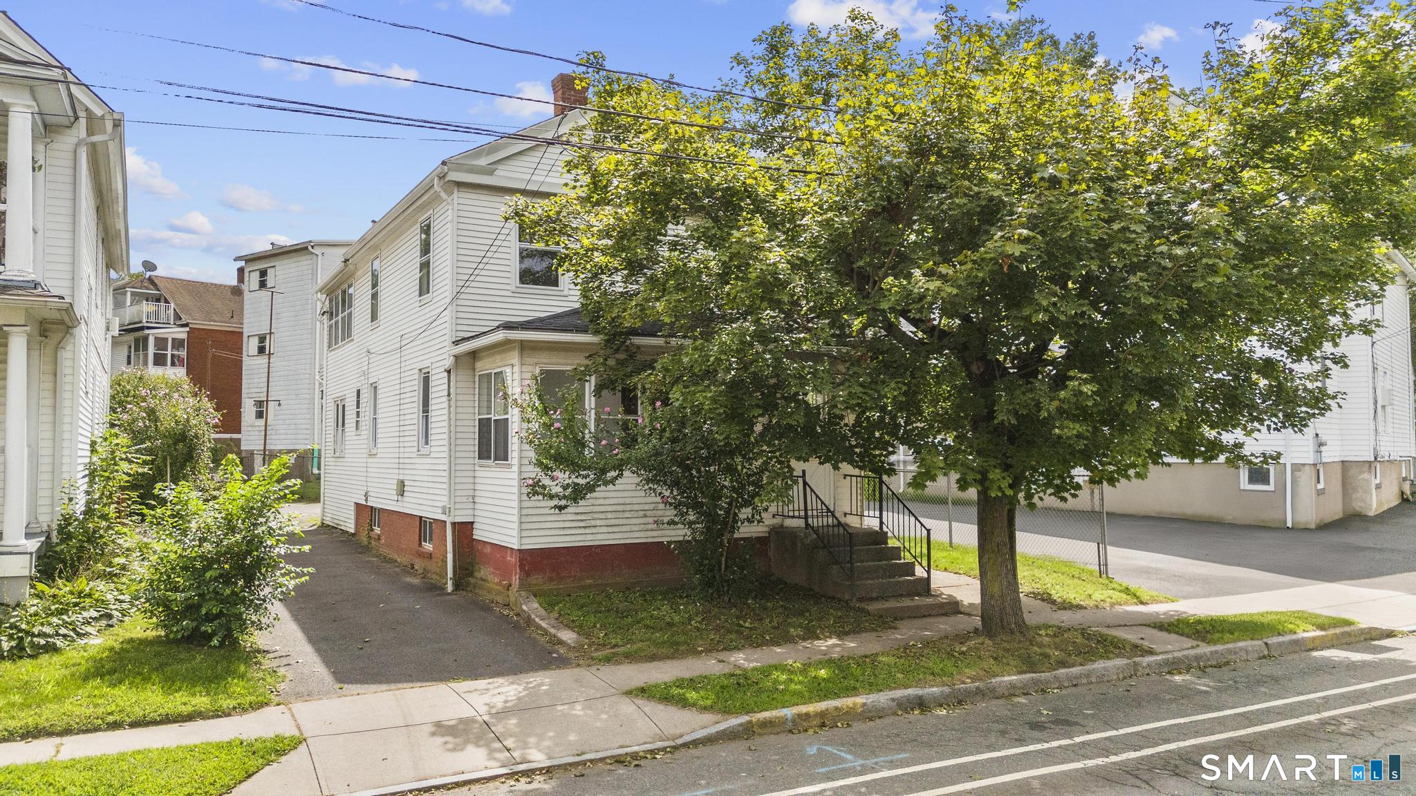 105 Spring Street Middletown CT 06457