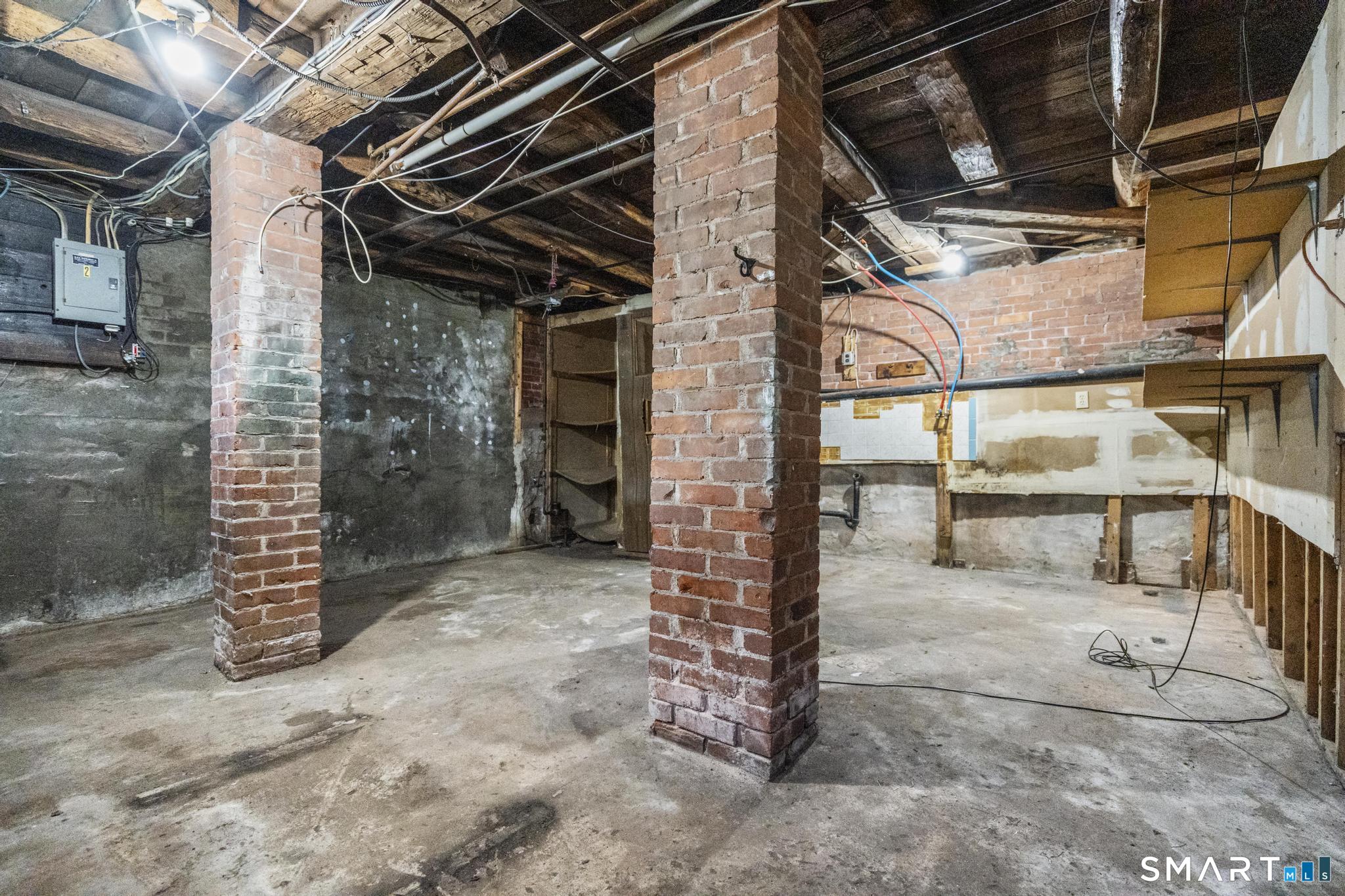 105 Spring Street Middletown CT 06457