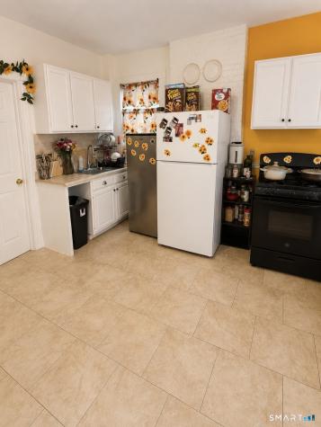 137-139 Babcock Street Hartford CT 06106