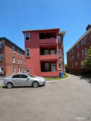 137-139 Babcock Street Hartford CT 06106