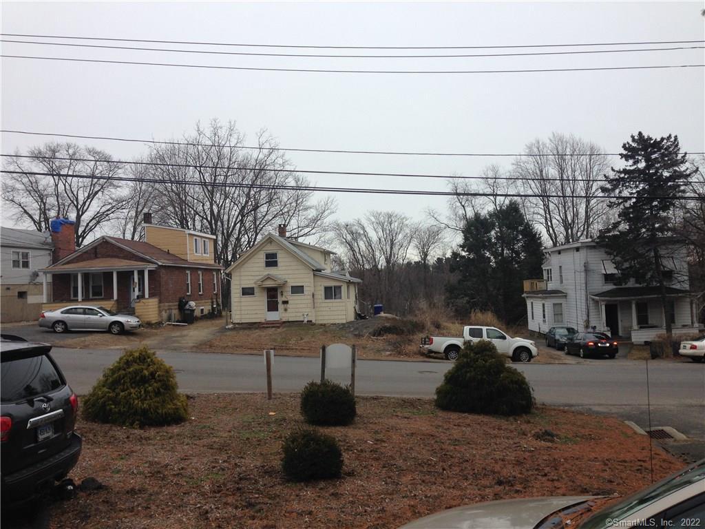 680 680-690-756-SYLVAN Avenue Bridgeport CT 06606