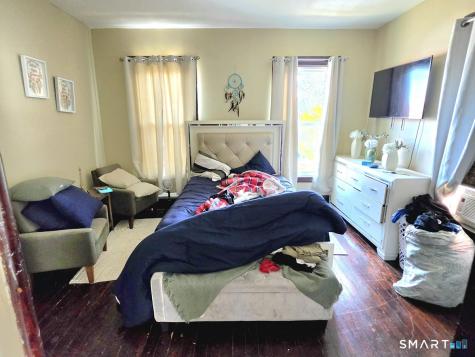 23 Randolph Avenue Meriden CT 06451
