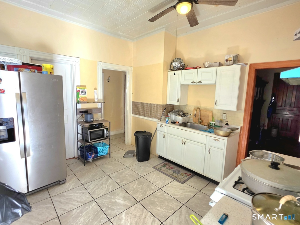 23 Randolph Avenue Meriden CT 06451