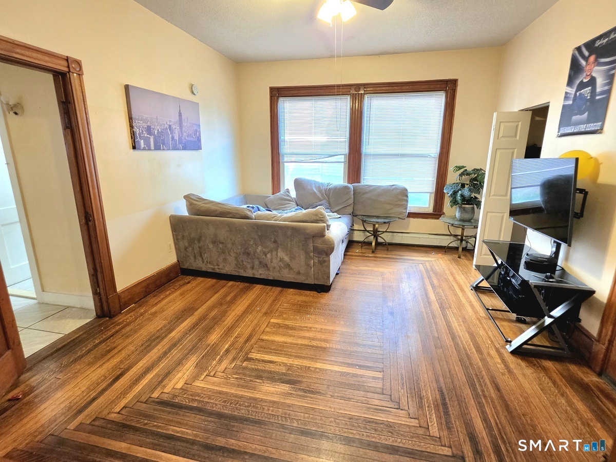 23 Randolph Avenue Meriden CT 06451