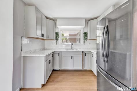 48 Mountain Street Derby CT 06418