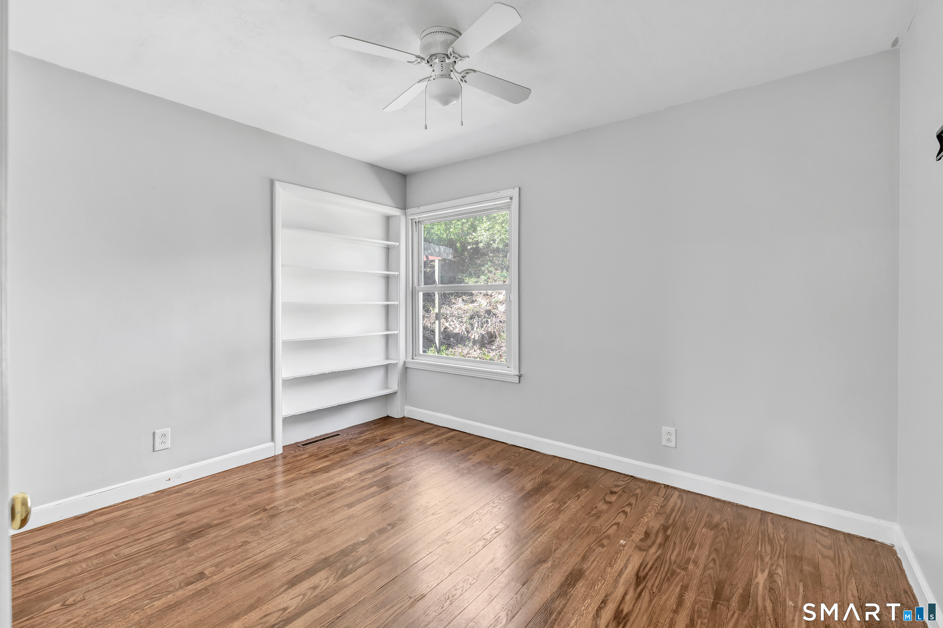 48 Mountain Street Derby CT 06418