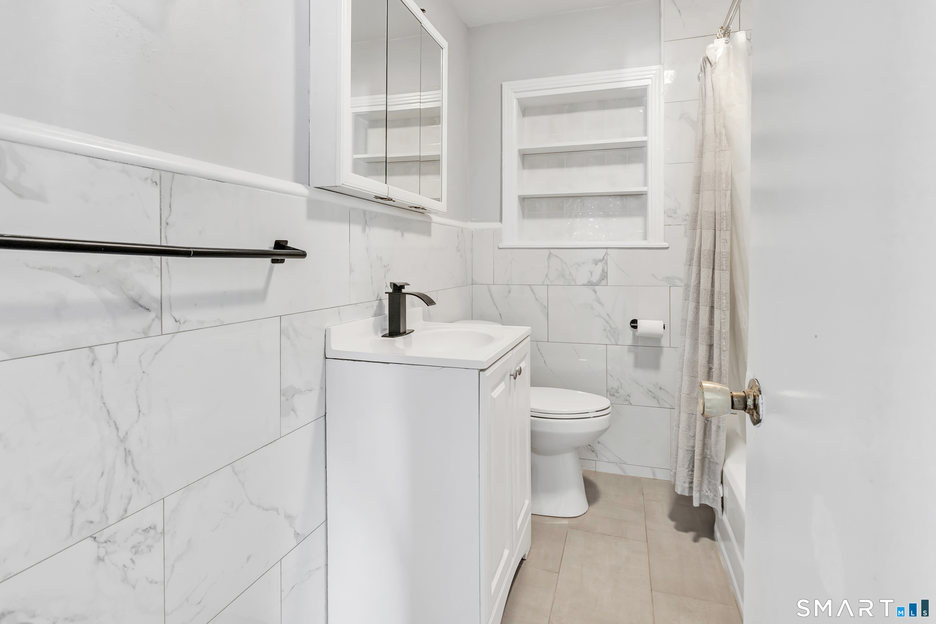 48 Mountain Street Derby CT 06418