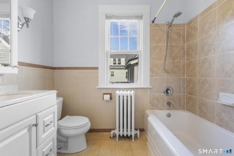 122 Clifford Street Hamden CT 06517
