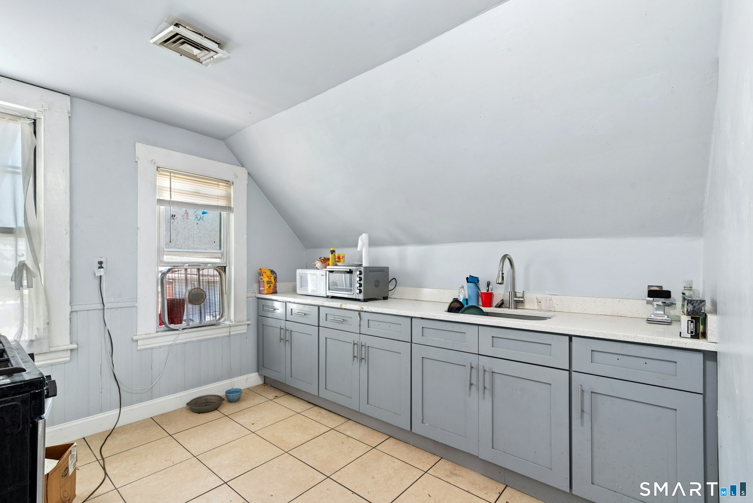 32-34 Park Terrace Bridgeport CT 06604