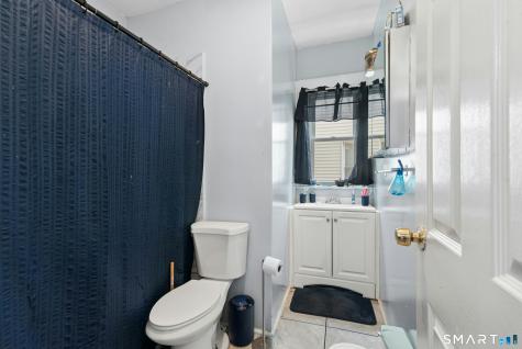 32-34 Park Terrace Bridgeport CT 06604