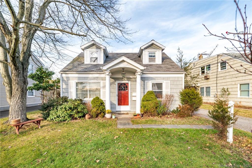 19 Mariners Lane Stamford CT 06902
