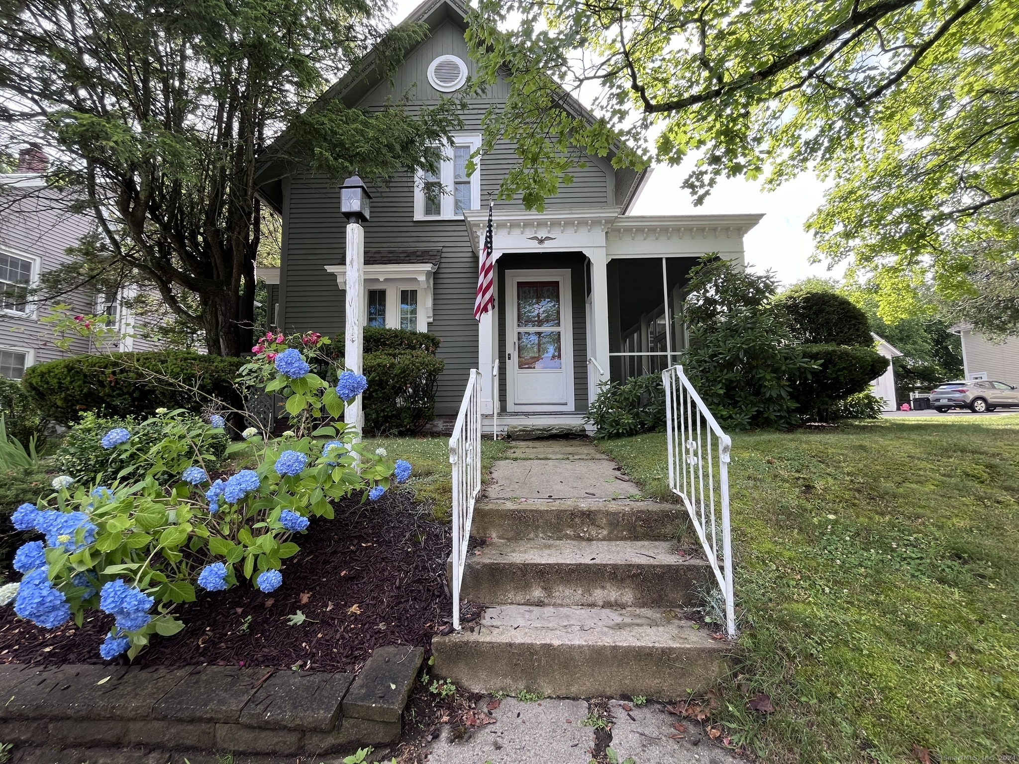 302 Broad Street Killingly CT 06239