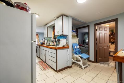 61 School Street Norwich CT 06360