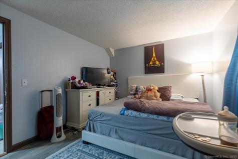 61 School Street Norwich CT 06360