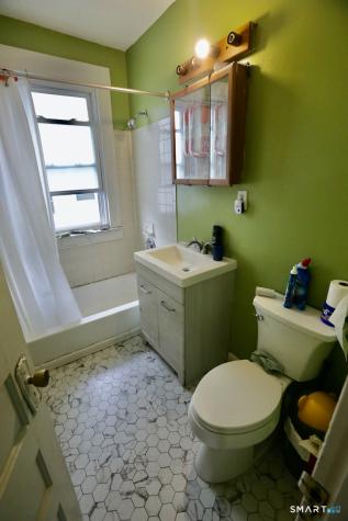112 Anson Street Bridgeport CT 06606