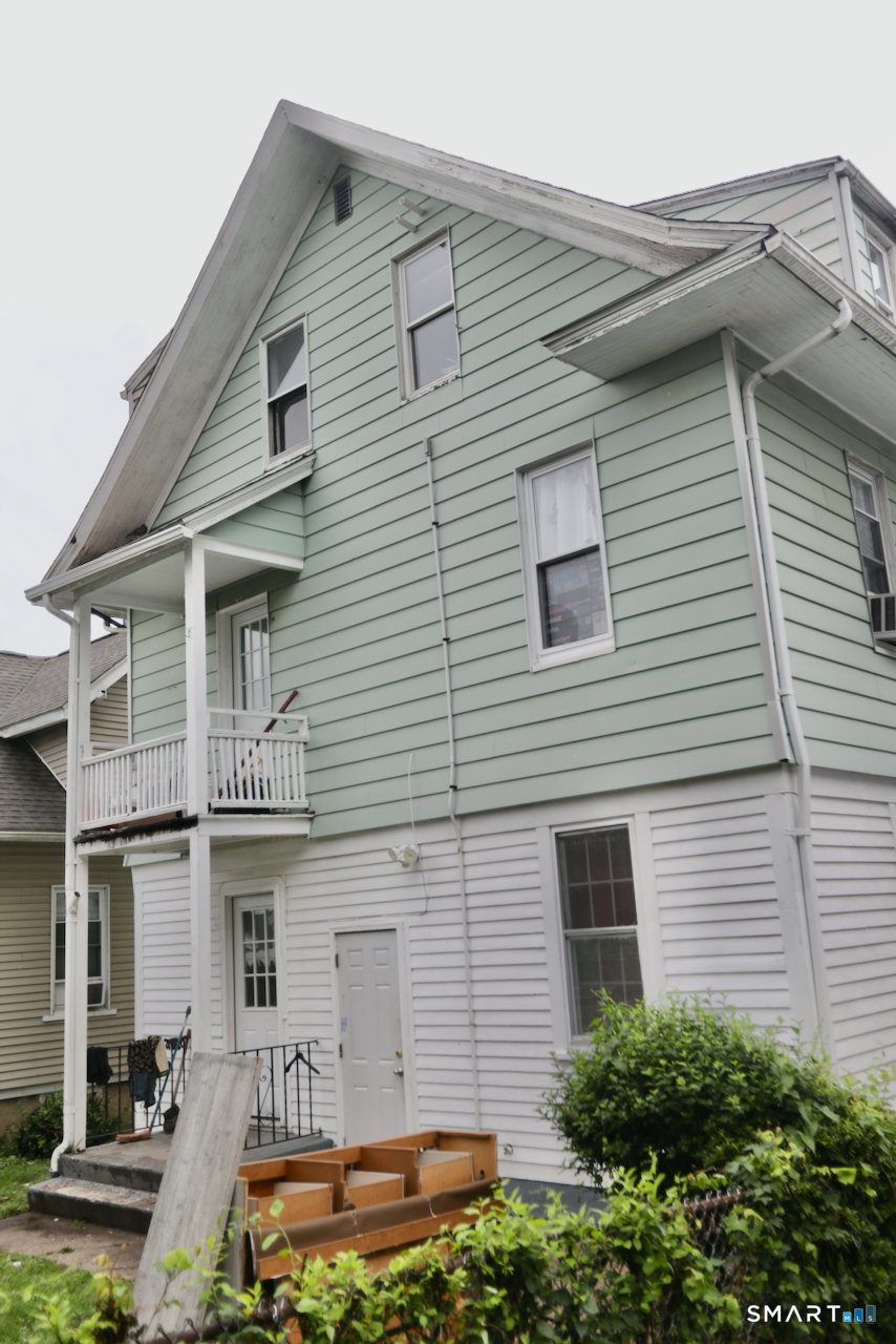 112 Anson Street Bridgeport CT 06606