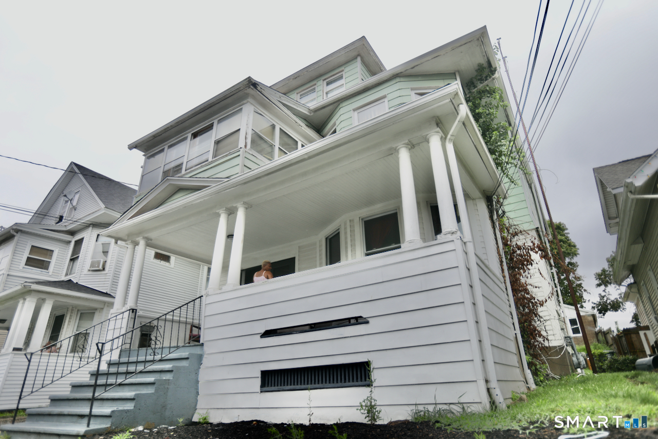 112 Anson Street Bridgeport CT 06606