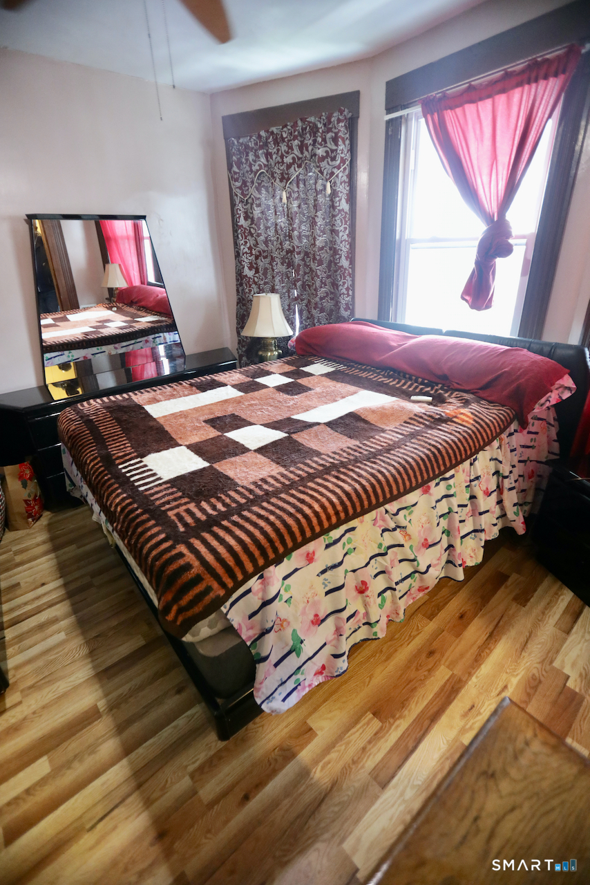 112 Anson Street Bridgeport CT 06606