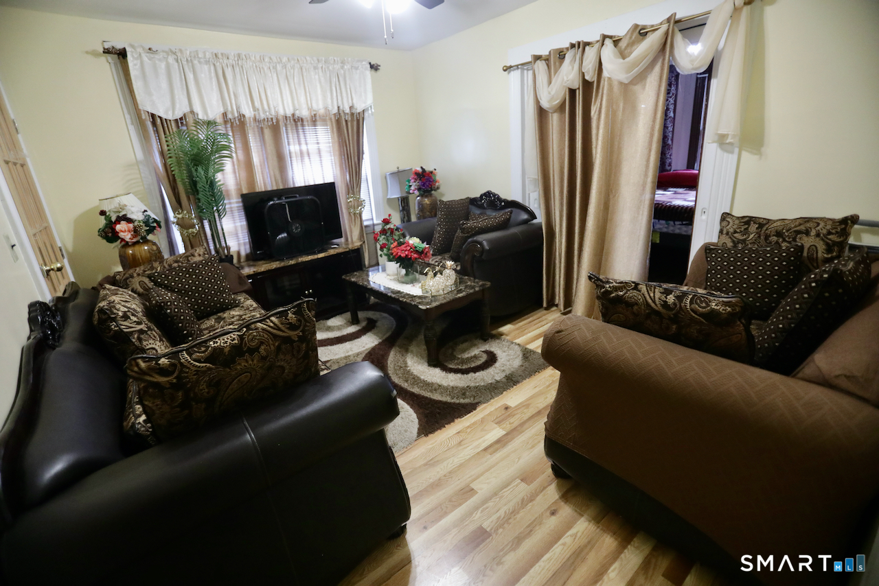 112 Anson Street Bridgeport CT 06606